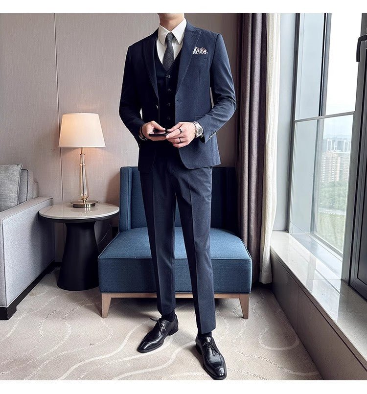 Slim-fit pink men's suit by SHOWLU FASHION with double-breasted design, featuring a closure collar and tailored formal style.