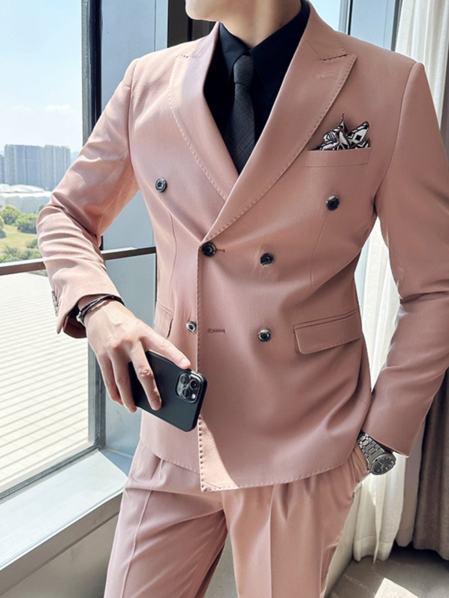 SHOWLU FASHION men's slim-fit pink host suit with double-breasted closure, featuring a tailored collar and modern formal style.