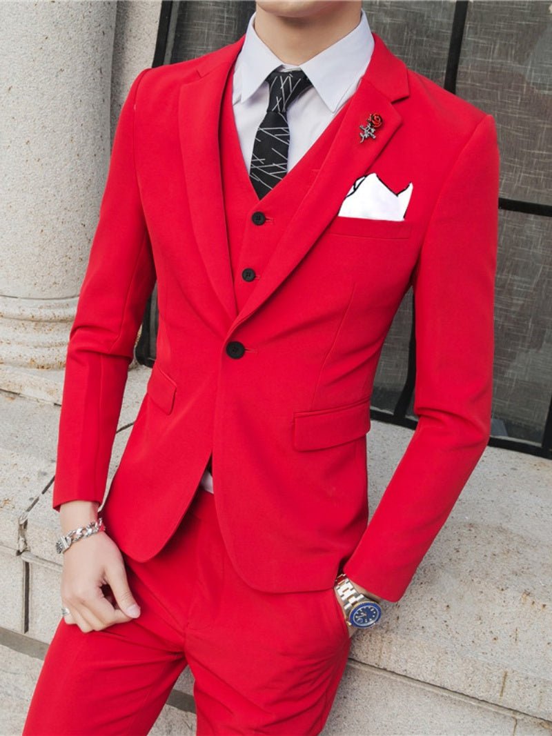 Slim-fit three-piece wedding suit for men in Korean style, showing a casual, handsome groom's attire with a modern, tailored fit.