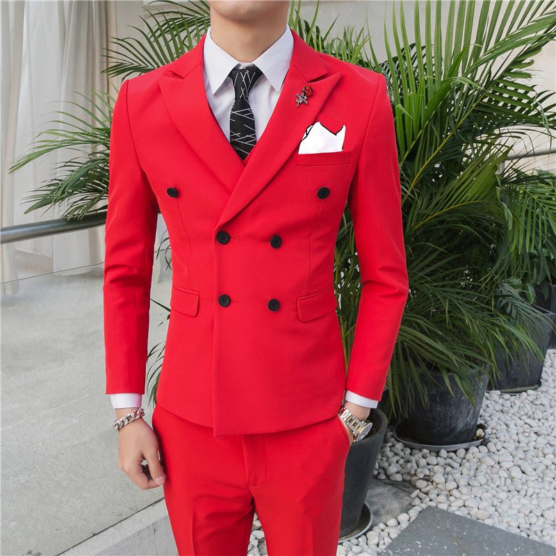 Men's slim-fit three-piece wedding suit in a casual style, featuring a modern Korean-inspired design with a classic blazer, vest, and trousers.