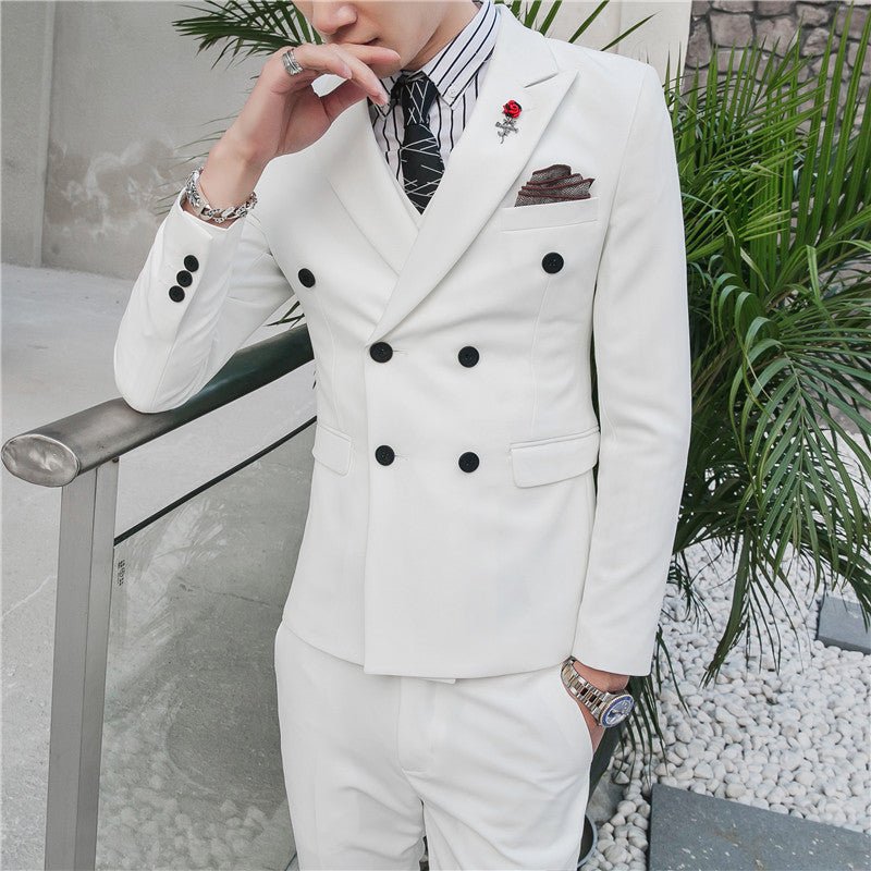 Men's slim-fit three-piece wedding suit in a casual style, featuring a modern Korean design with a tailored fit and classic details.