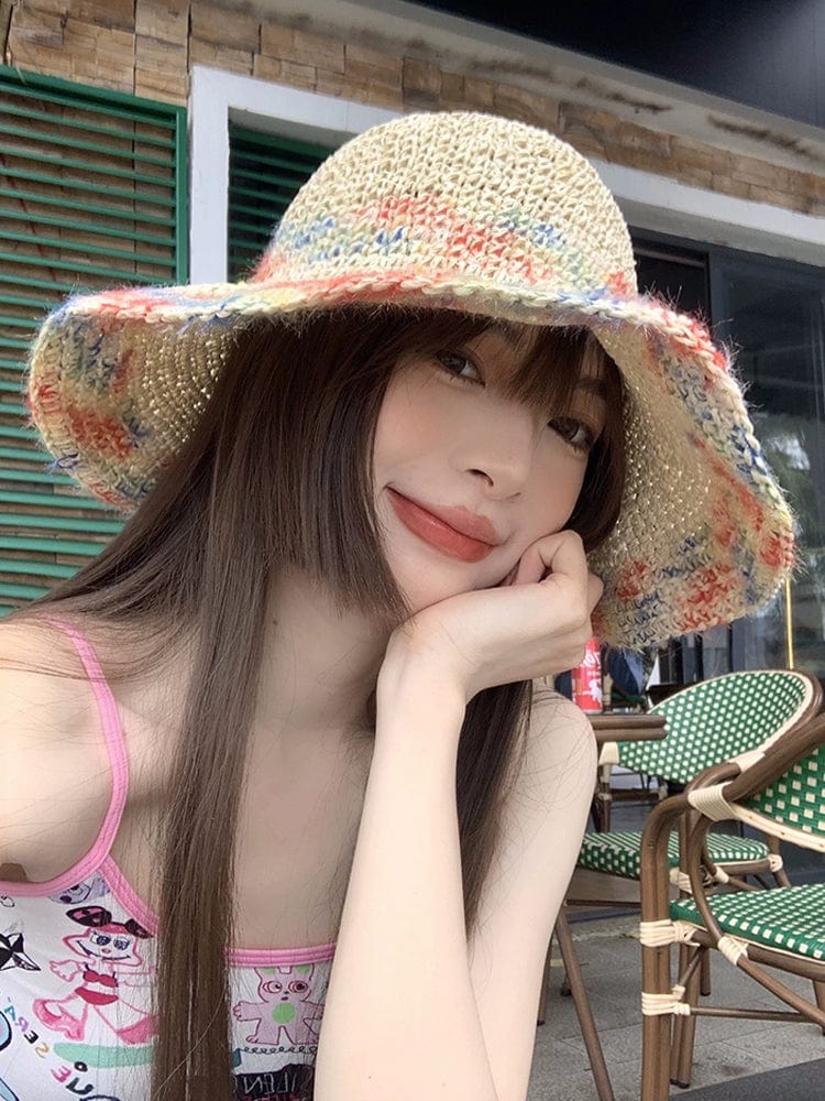 Woven straw women's summer sun hat with a big brim, perfect for seaside vacation and outdoor sun protection