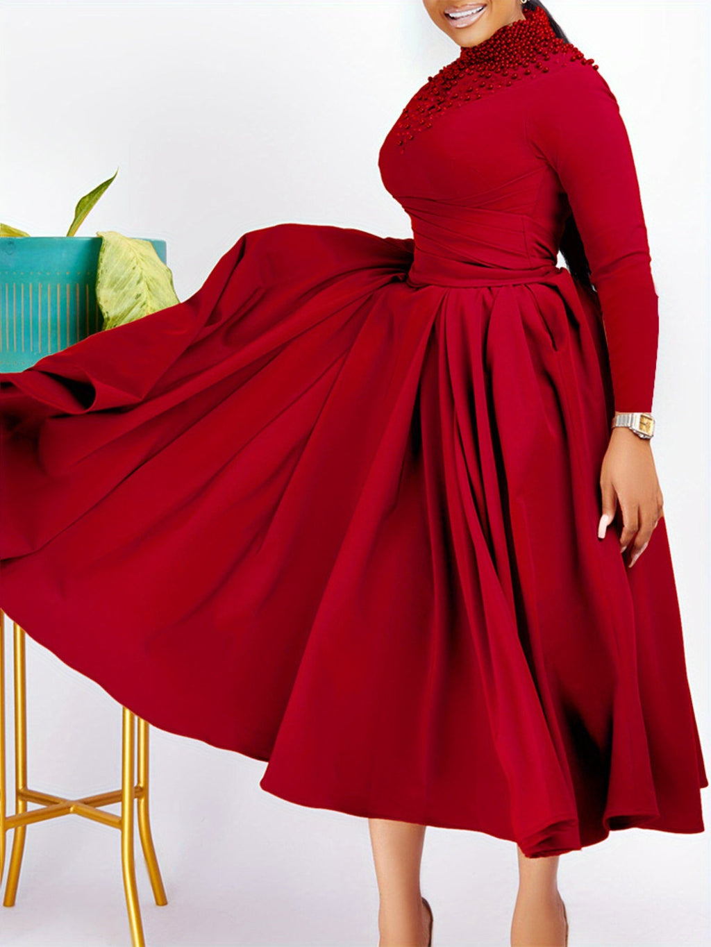 Red beaded bodycon dress for women with long sleeves from SHOWLU FASHION, featuring a fitted design and elegant style.