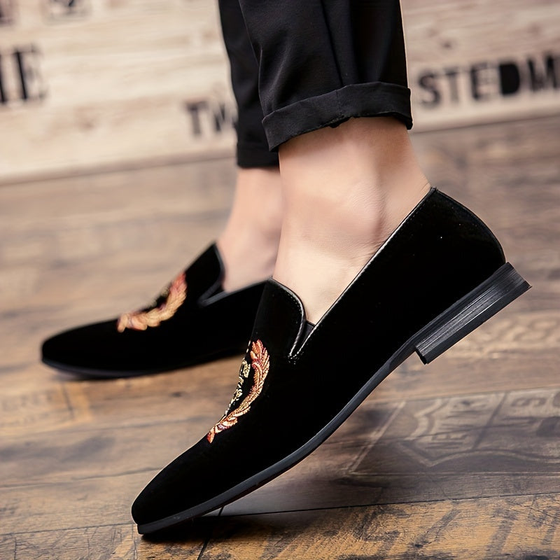 SHOWLU FASHION men's slip-on loafers in faux leather, casual shoes with sleek design and comfortable fit.