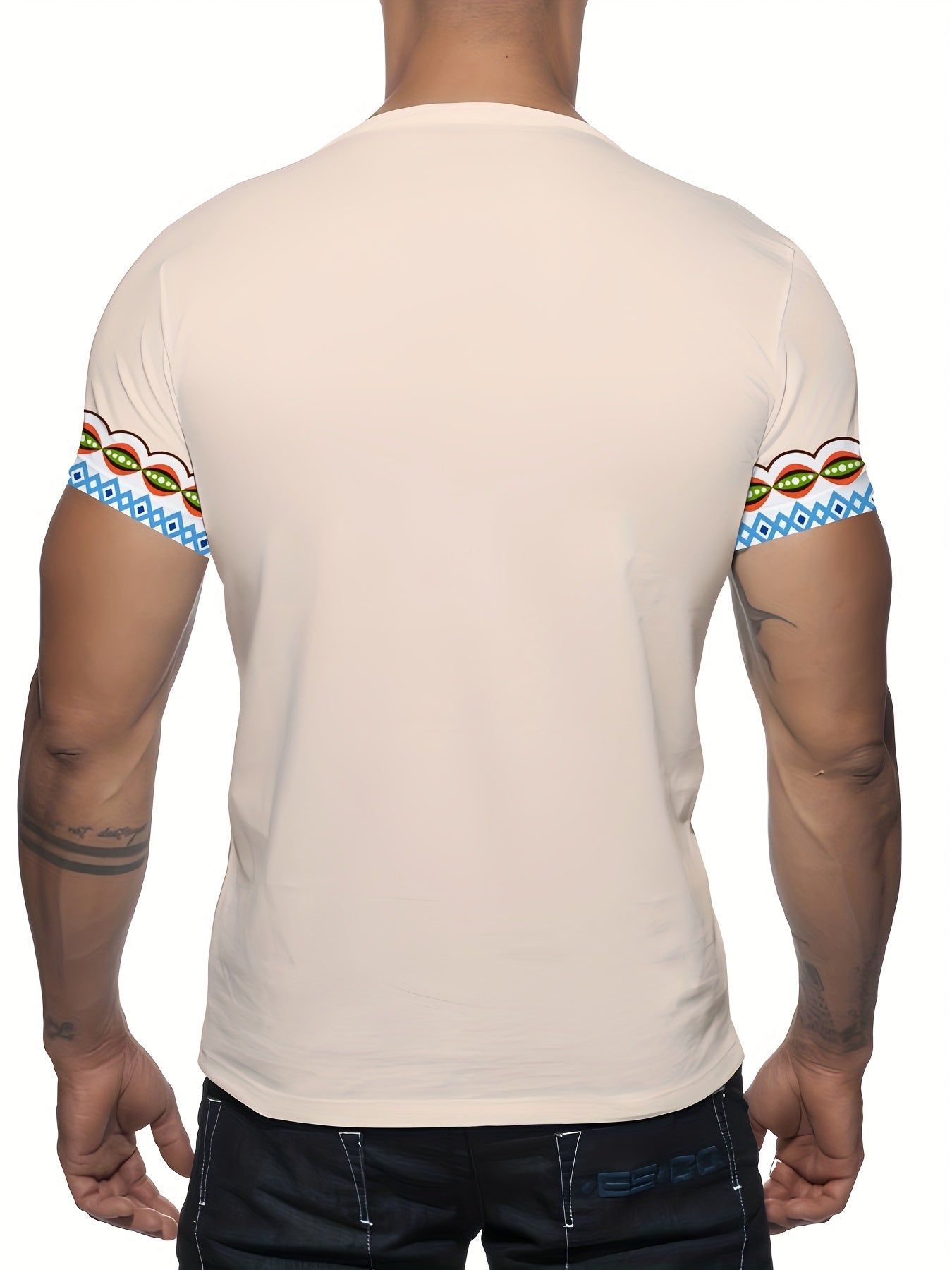 SHOWLU Men's African Print T-Shirt in white with tribal knit crew neck, featuring vibrant African-inspired patterns.