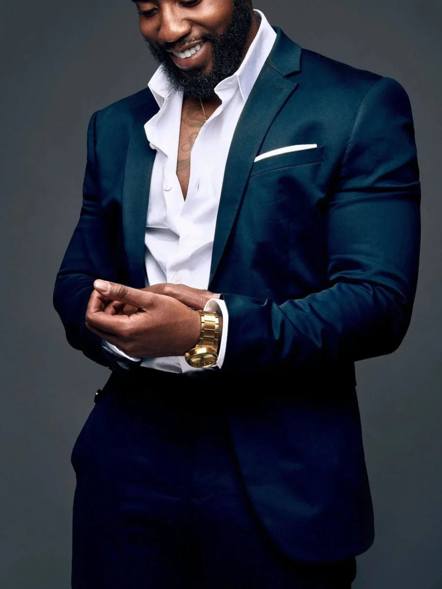 Men's dark green two-piece slim fit wedding and business suit by Showlu Fashion, featuring tailored jacket and pants.