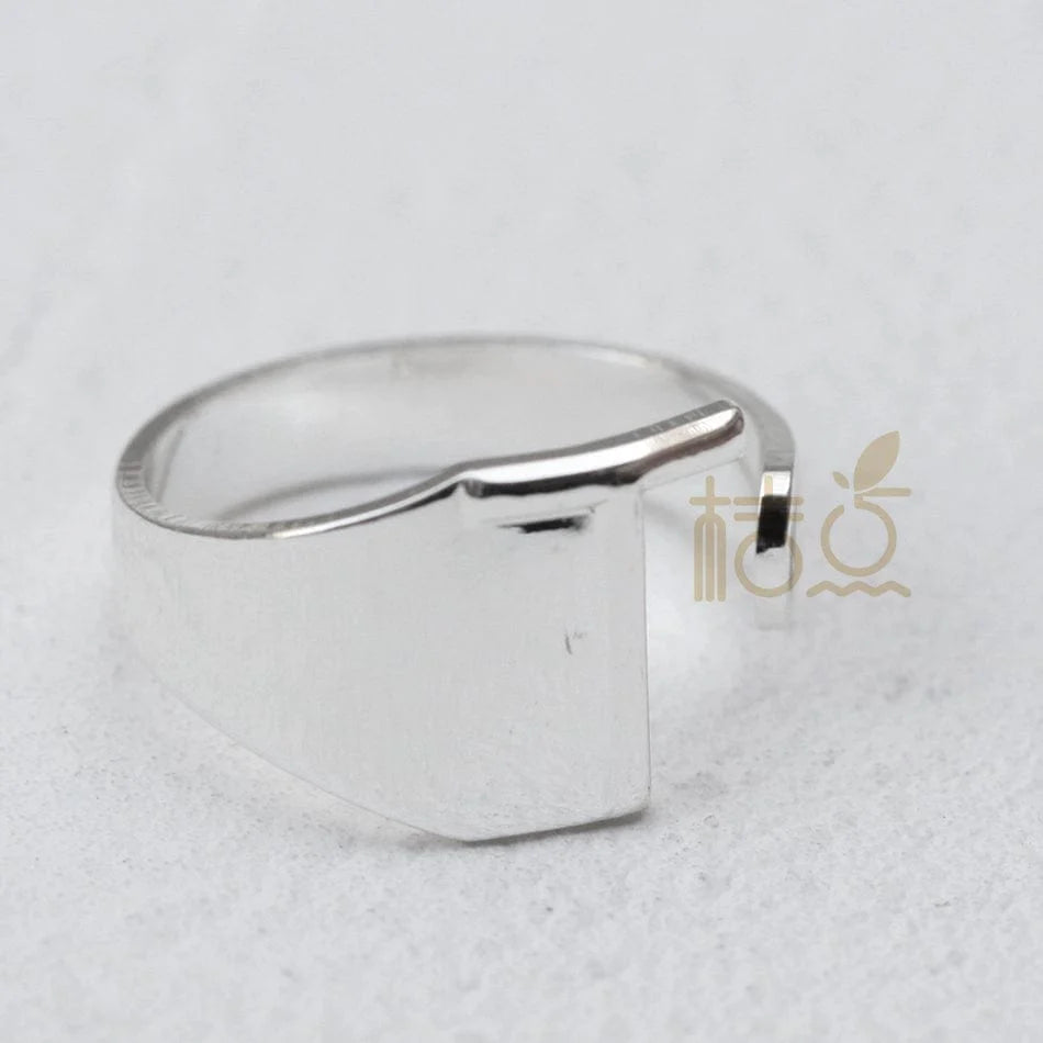 Silver plated open ring with customizable letter ornament, featuring a stylish and modern design for finger jewelry.