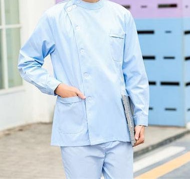 Unisex medical scrubs set by Showlu Fashion for hospital nurses and medical professionals, featuring a professional hospital uniform.