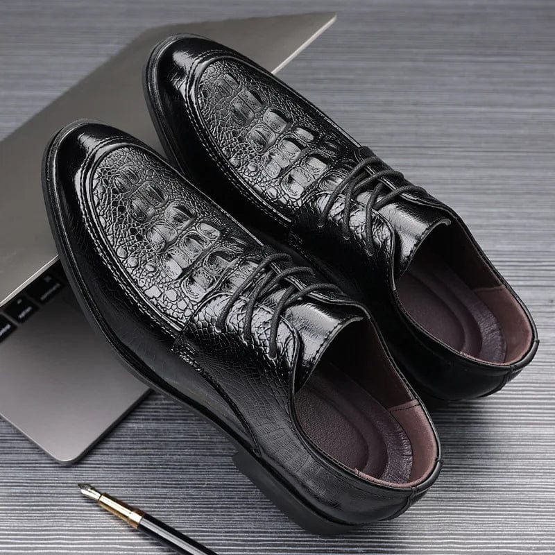 Black SUOJ men's crocodile pattern PU leather Oxford shoes, formal dress shoes for office, wedding, and business occasions.