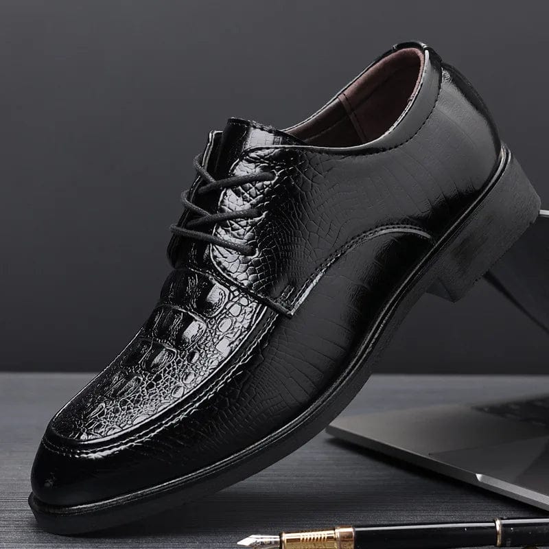 Black crocodile pattern PU leather Oxford shoes for men, formal dress shoes suitable for business, wedding, or office wear.