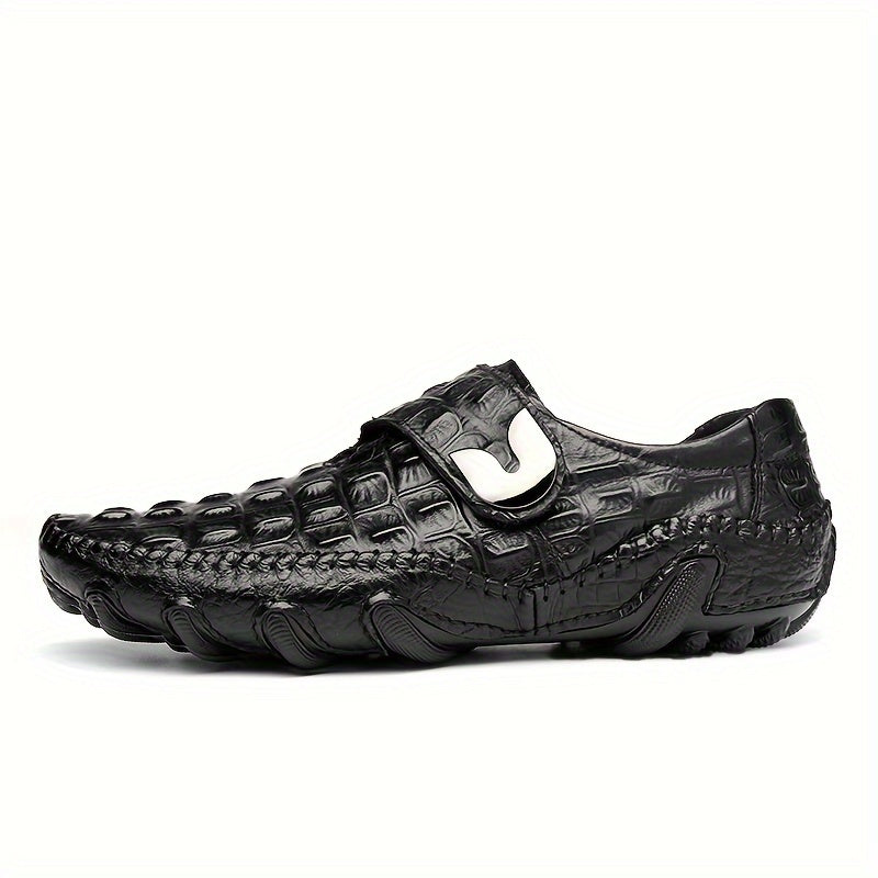Men's SHOWLU top grain leather loafers with non-slip soles, casual oxford shoes in black, showcasing a sleek, polished design.