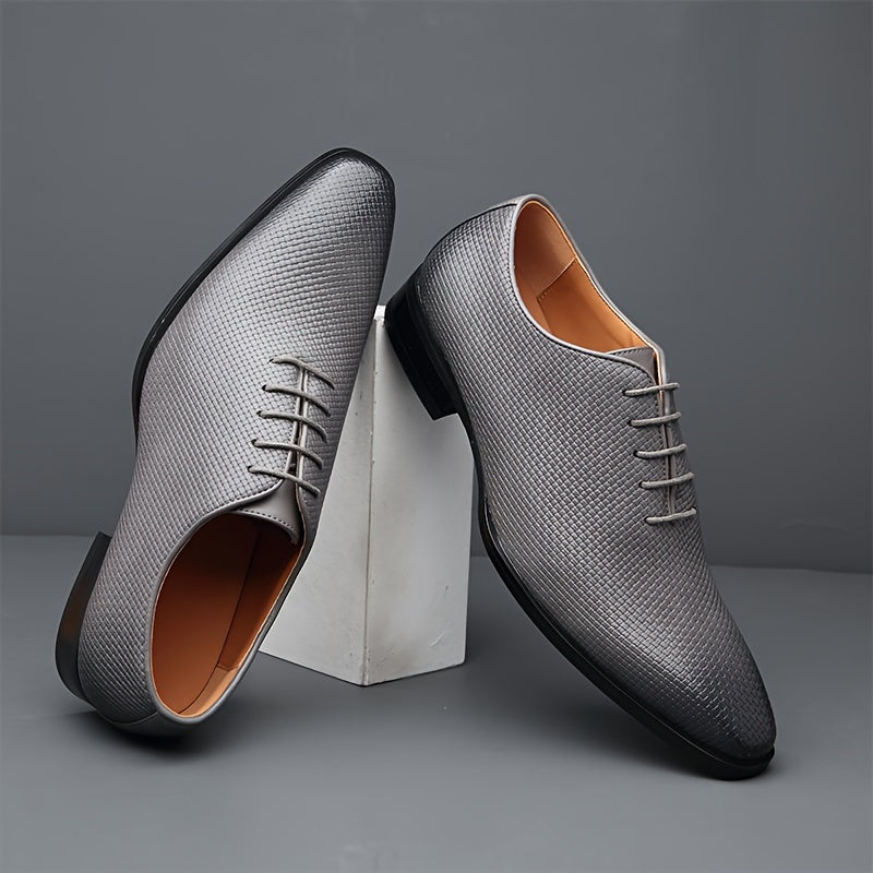 Men's SHOWLU Whole-Cut Oxford Shoes in microfiber leather, formal footwear with sleek design and detailed stitching.