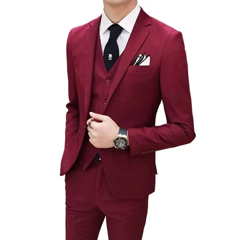 Elegant men's SHOWLU slim fit business suit with blazer, vest, and pants, ideal for formal, wedding, or smart casual occasions.
