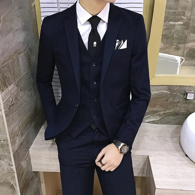 Elegant men's 3-piece slim fit business suit with blazer, vest, and pants, perfect for smart casual and wedding occasions.