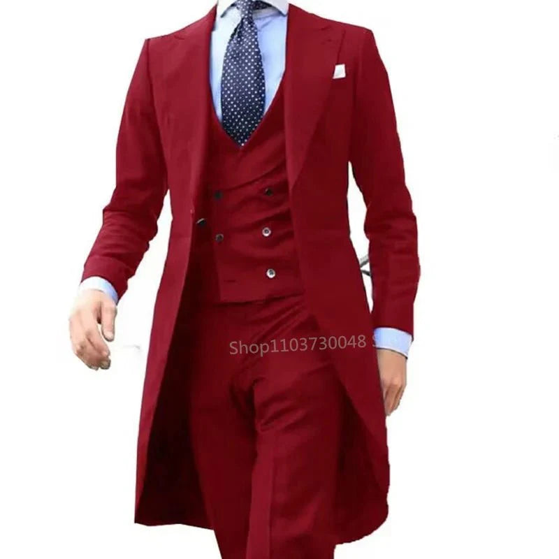 Kromoc Men's 3-Piece Slim Fit Wedding Suit with wool blend fabric, peak lapel tuxedo, jacket, vest, and matching pants on a mannequin.