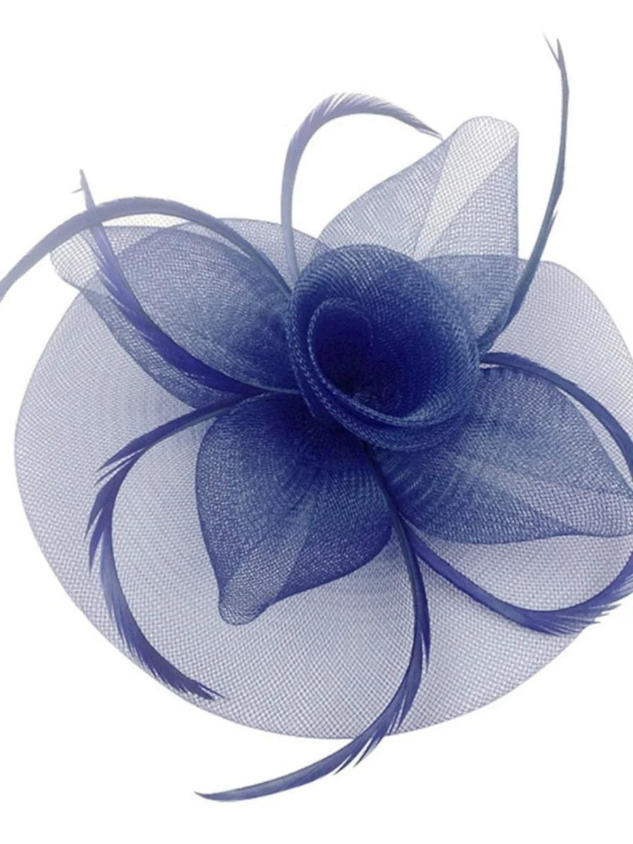 Elegant vintage mesh Billycock headdress with side clip, stylish side hair accessory for special occasions and dinner parties.