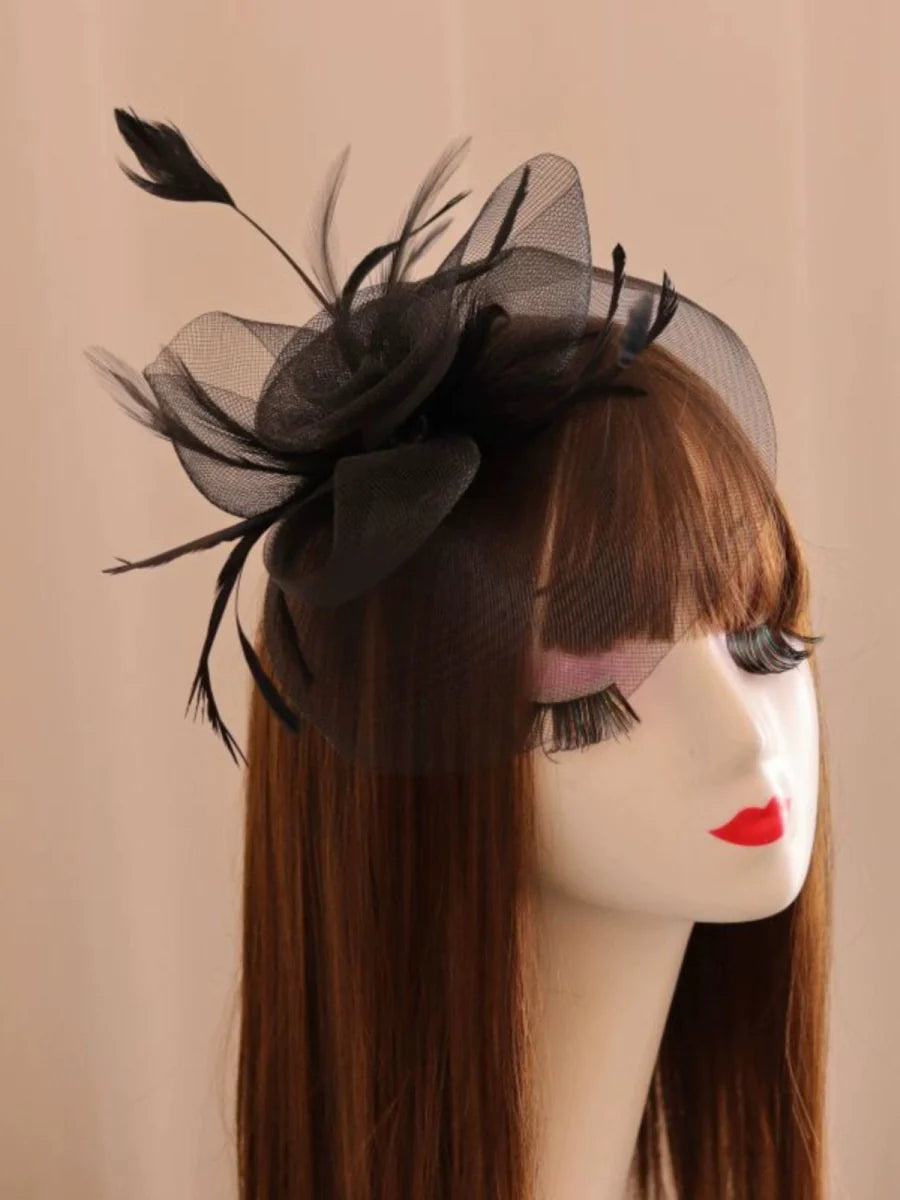 Elegant vintage mesh Billycock headdress with side clip, perfect as a stylish side hair accessory for special occasions.
