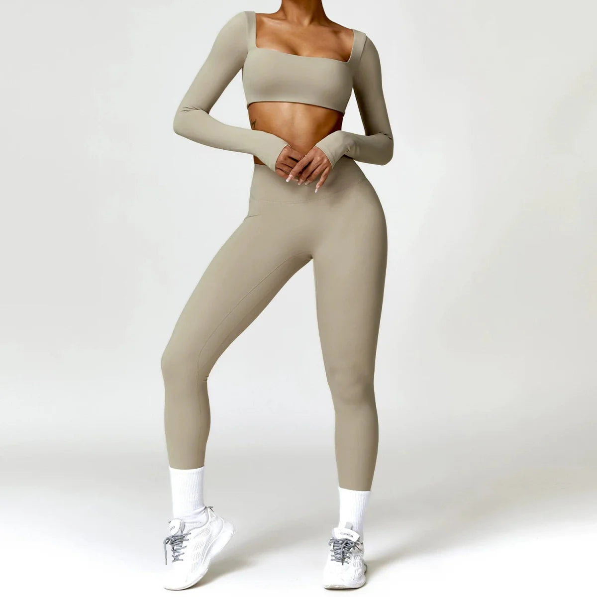Showlu Women's Nude Feel Yoga Suit, high-waist two-piece workout set with quick-drying fabric for winter fitness activities.
