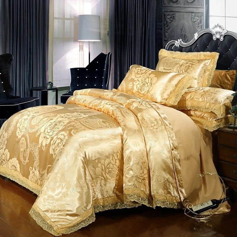 European Jacquard bedding set by Showlu Fashion with flower lace duvet cover, quilt cover, and matching pillowcases.