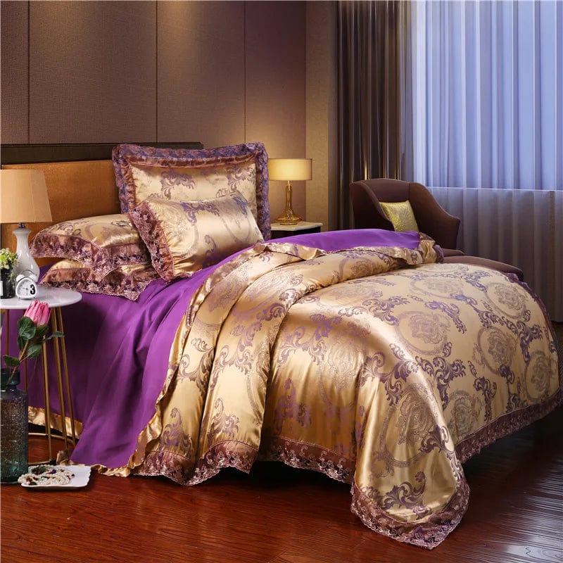 European Jacquard Bedding Set with floral lace duvet cover, quilt cover, and pillowcases in elegant, intricate design.