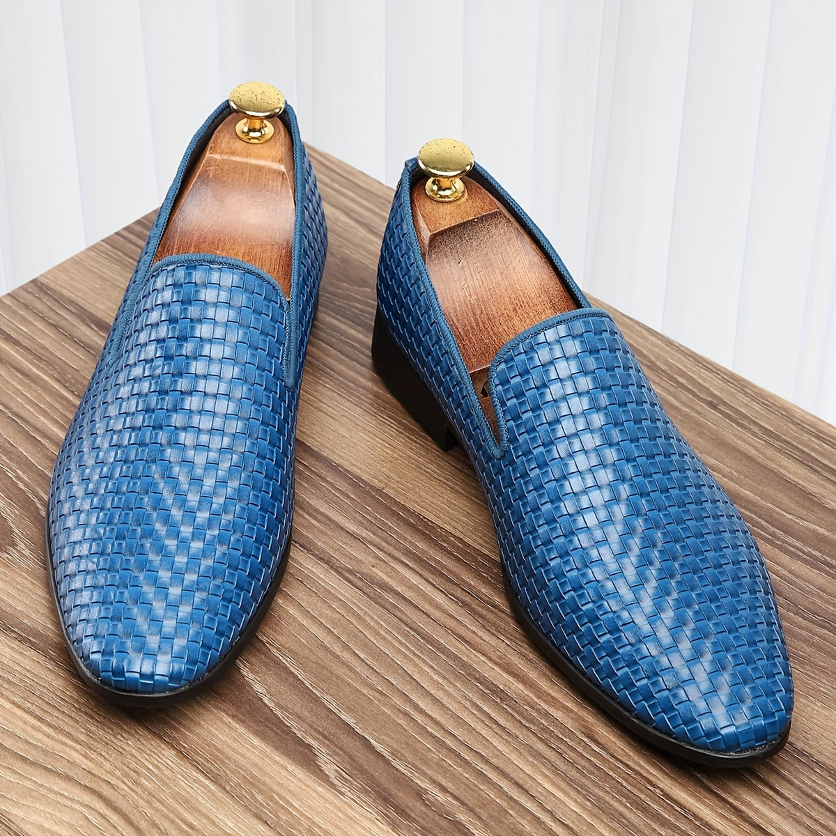 Black and gold woven PU loafers for men by SHOWLU FASHION STORE, featuring a stylish design and comfortable fit for driving.
