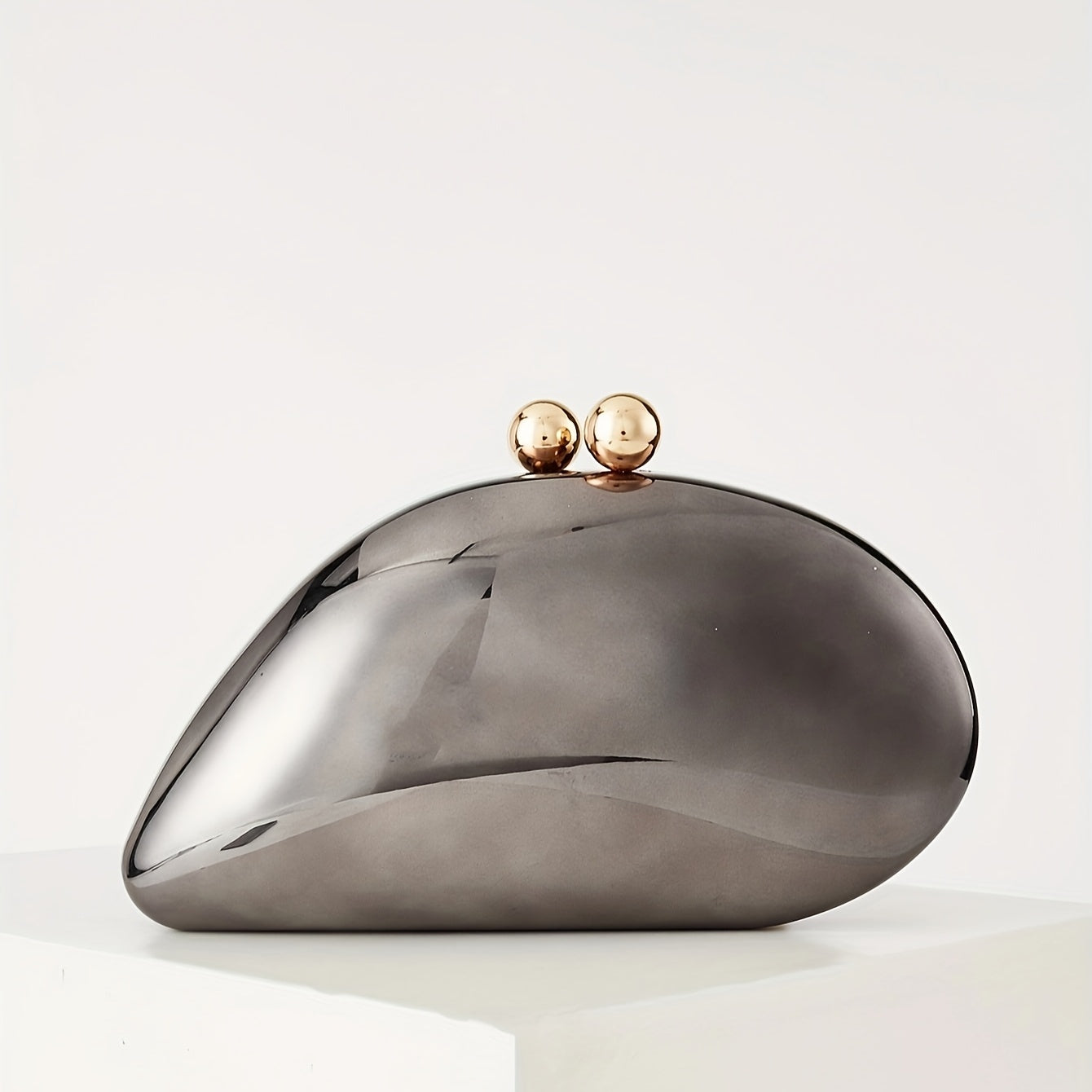 SHOWLU Marbled Acrylic Clutch with chain strap, elegant evening bag featuring a marbled design and sleek style.
