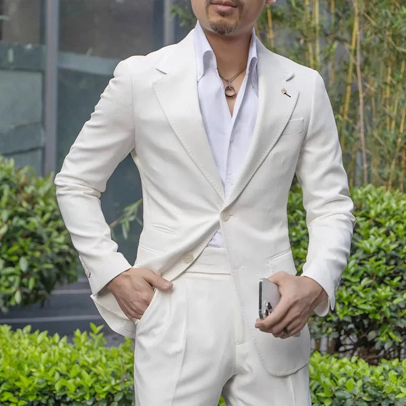Showlu Fashion men's white two-piece suit set featuring a slim fit tuxedo for formal or business wear.