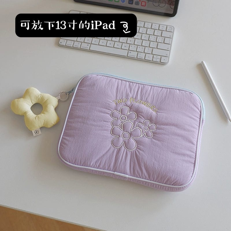 Fanhuabuyu 15-inch iPad storage bag by Showlu Fashion Store, embroidered polyester clutch with sleek design and secure zip closure.