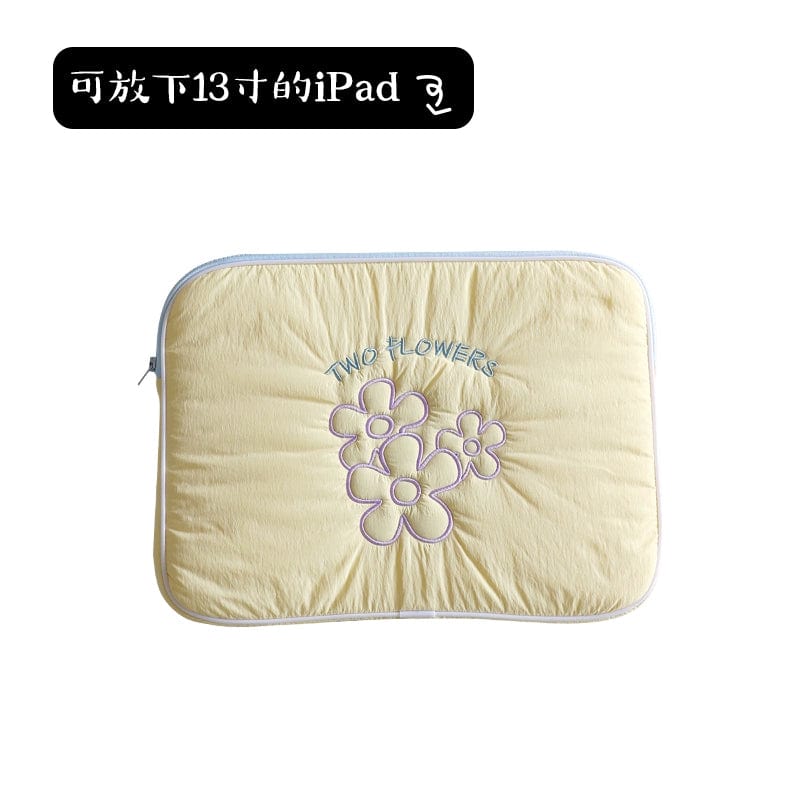 Fanhuabuyu 15-inch iPad storage bag by Showlu Fashion Store, embroidered polyester clutch with sleek design and padded interior.