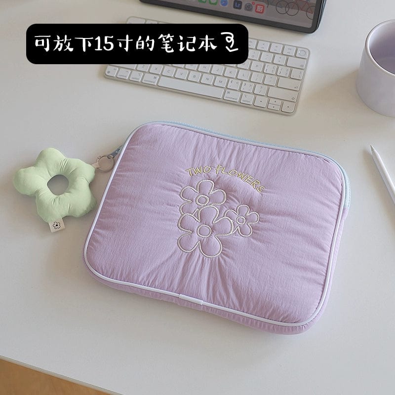 Fanhuabuyu 15-inch iPad storage bag by Showlu Fashion Store, embroidered polyester clutch with secure zipper closure.