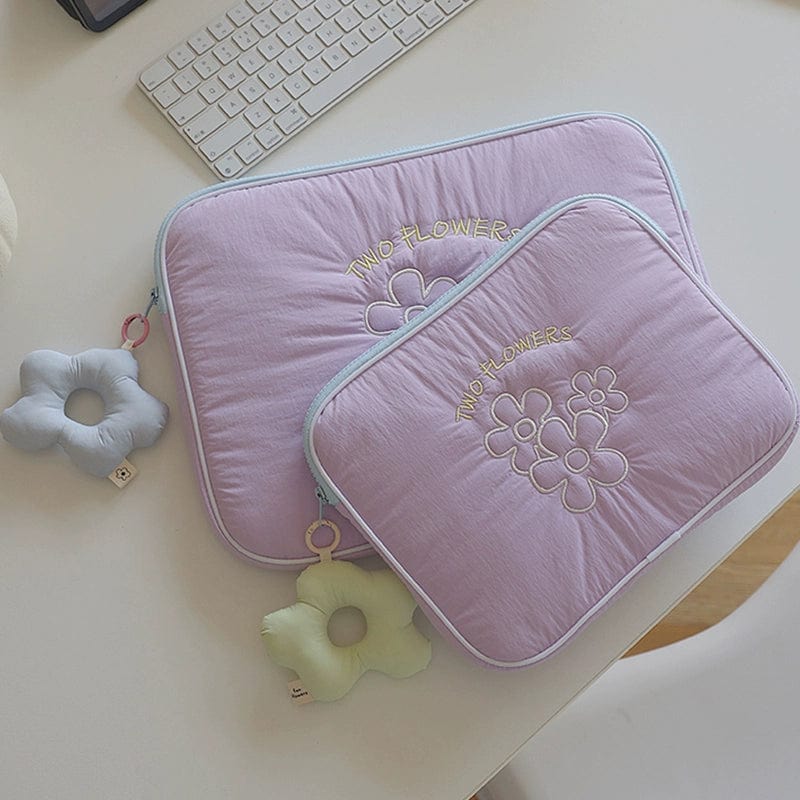 Fanhuabuyu 15-inch iPad storage bag by Showlu Fashion Store, embroidered polyester clutch with multiple compartments.