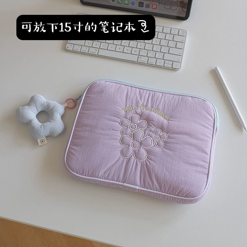 Fanhuabuyu 15-inch iPad storage bag by Showlu Fashion Store, embroidered polyester clutch with secure zipper closure.