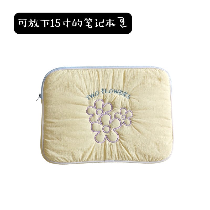 Fanhuabuyu 15-inch iPad storage bag by Showlu Fashion Store, embroidered polyester clutch with sleek design and secure zipper closure.