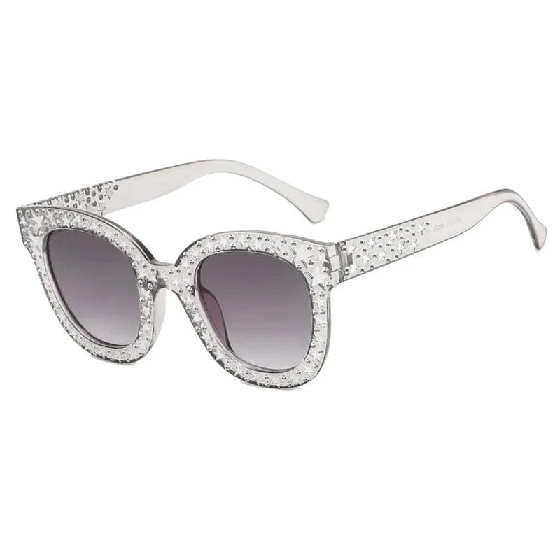 Heevoo Women's Retro Cat Eye Sunglasses by Showlu Fashion, vintage UV400 punk eyewear with stylish square design for women.