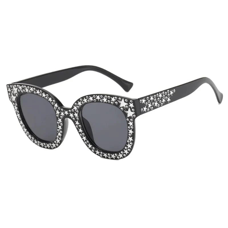 Showlu Fashion Showlu Women's Retro Cat Eye Sunglasses with vintage square design and UV400 protection, stylish punk-inspired eyewear