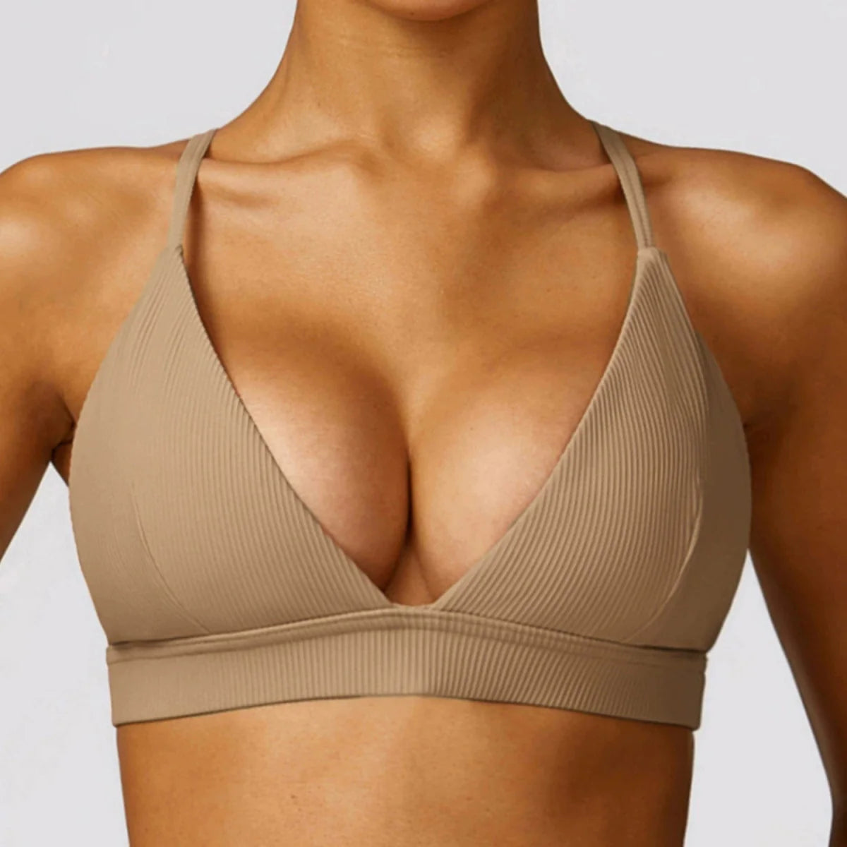 Showlu Quick-Drying Yoga Bra with sexy back design, padded sports top for women, ideal for workout and active wear.