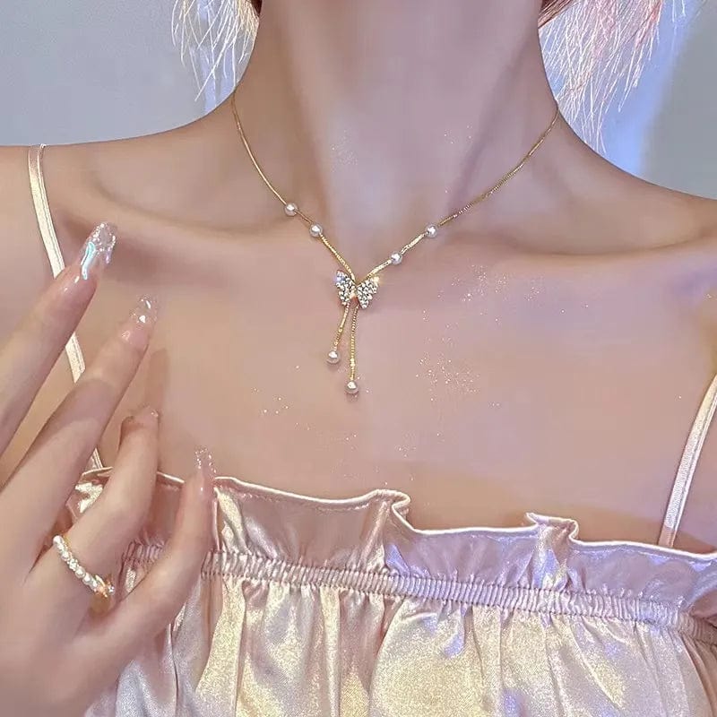 Elegant double-layer pearl love pendant necklace for women, featuring copper jewelry with a unique design for special occasions