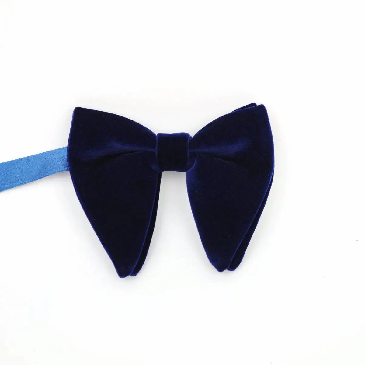 Large velvet bow tie for men, formal flannelette design, suitable for weddings, tuxedos, and special occasions.
