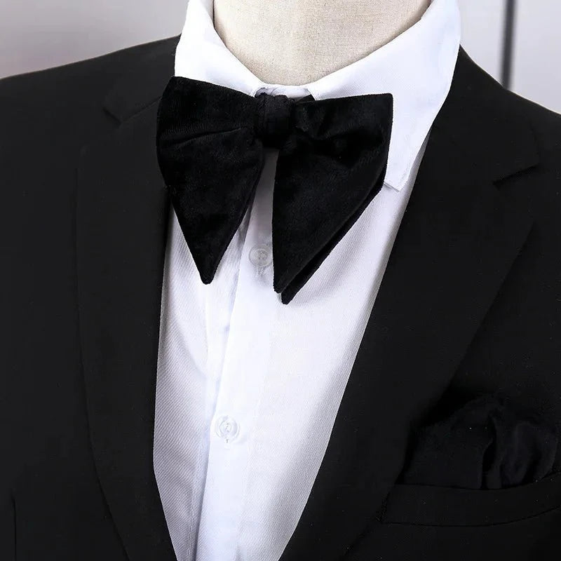 Large velvet bow tie for men, formal flannelette design, perfect for weddings, tuxedos, and elegant occasions.