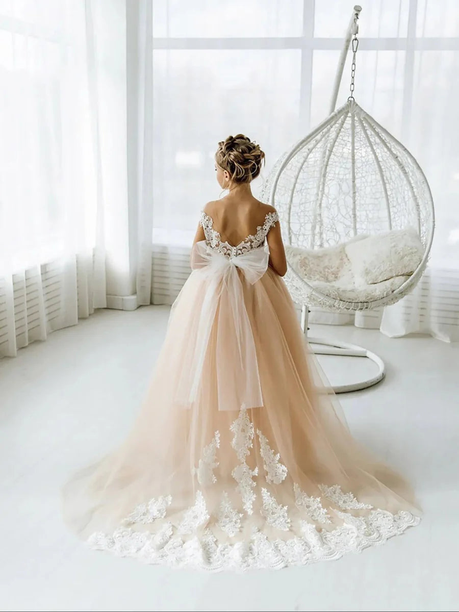 Flower girl dress by Showlu Fashion Store, lace tulle princess gown for kids, perfect for wedding or party celebrations.