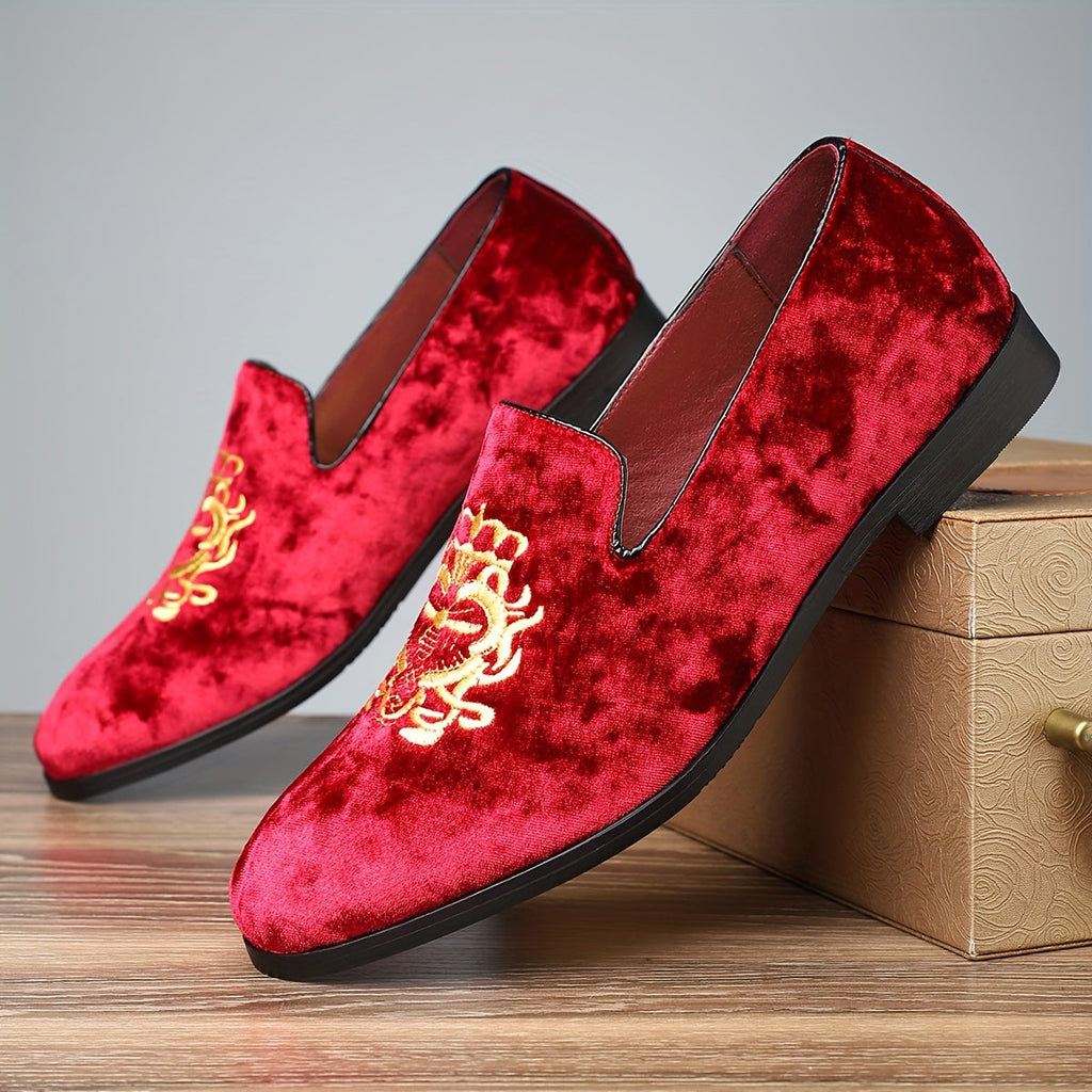 SHOWLU FASHION casual loafers, solid color low top slip-on shoes with a sleek design and comfortable fit.