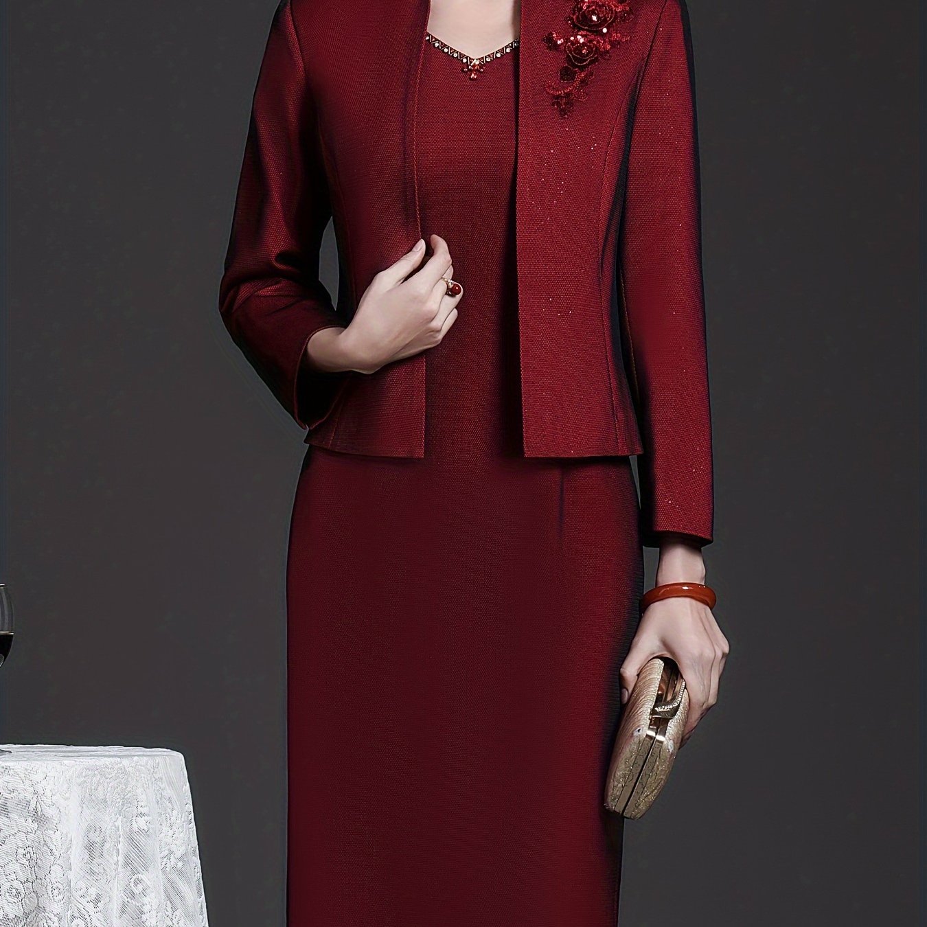 Wine red two-piece dress set with floral embroidery from SHOWLU FASHION, featuring a sundress style with elegant embroidery details.