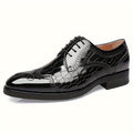 SHOWLU Men's wing-tip brogue shoes with breathable leather and lace-up design, ideal for business and formal office wear.