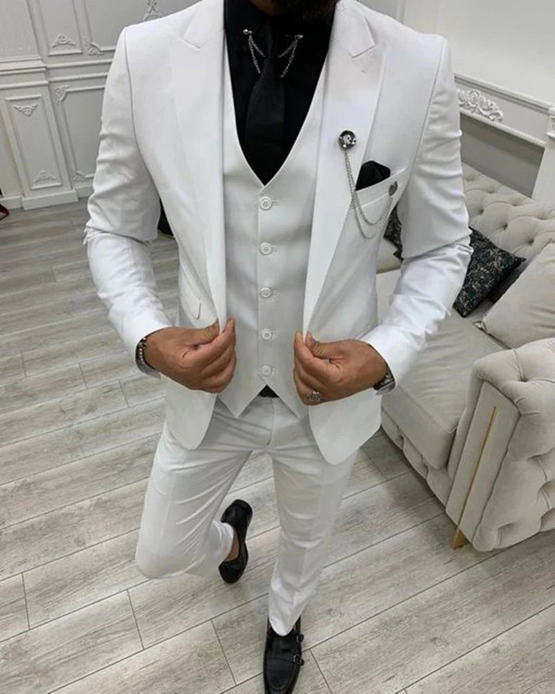 Kromoc men's 3-piece slim fit wedding suit with wool blend fabric, includes jacket, vest, and pants, ideal for formal occasions