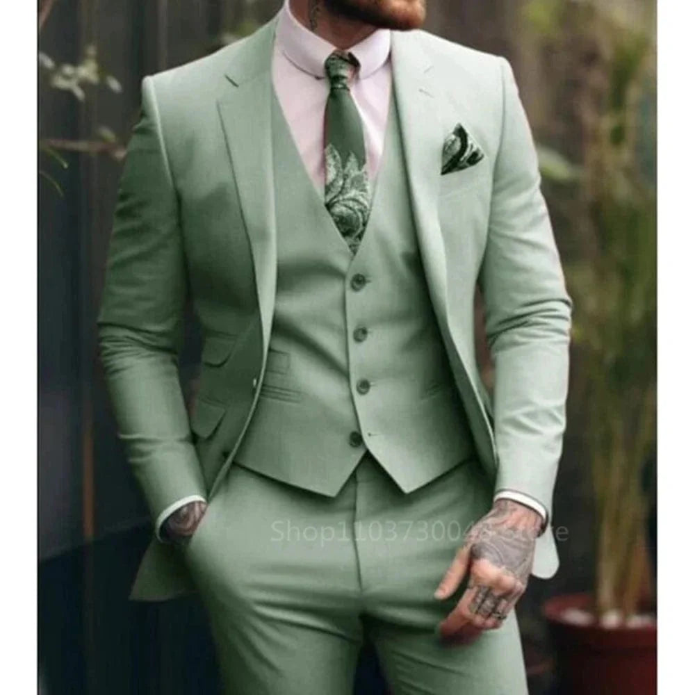 Kromoc Men's 3-Piece Slim Fit Wool Suit with jacket, vest, and pants, ideal for formal events and business occasions.