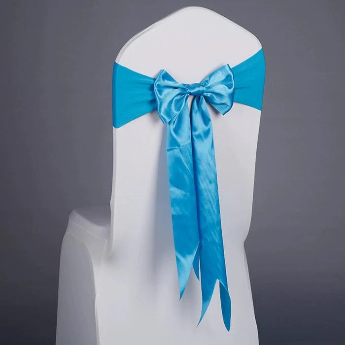 Showlu elastic Arabesquitic fabric wedding chair bows tied around banquet chairs for elegant event decor.