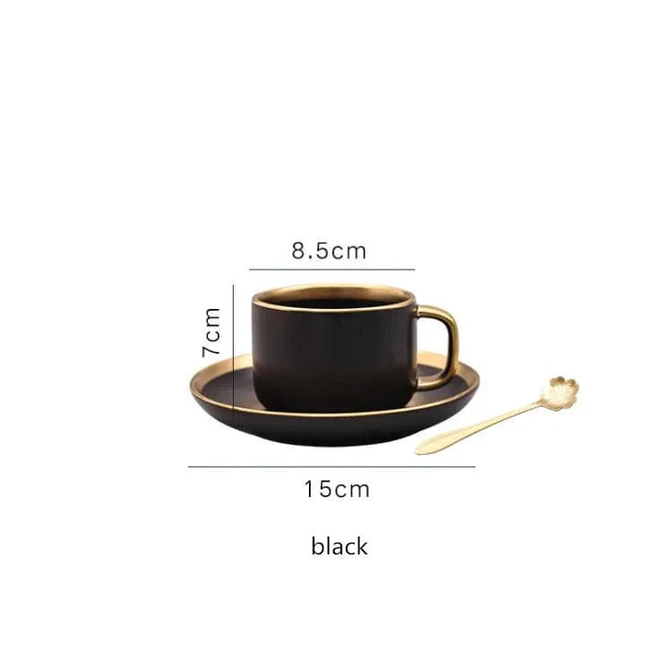 Showlu Black Porcelain Dinner Plates with Gilt Rim, set of ceramic tableware for salads, rice, and noodles.