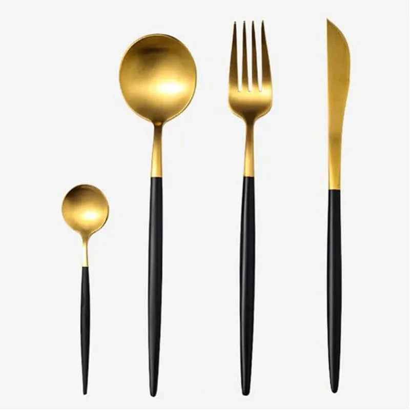 Showlu Black Porcelain Dinner Plates with Gilt Rim, ceramic tableware set for serving food like rice, salad, and noodles.
