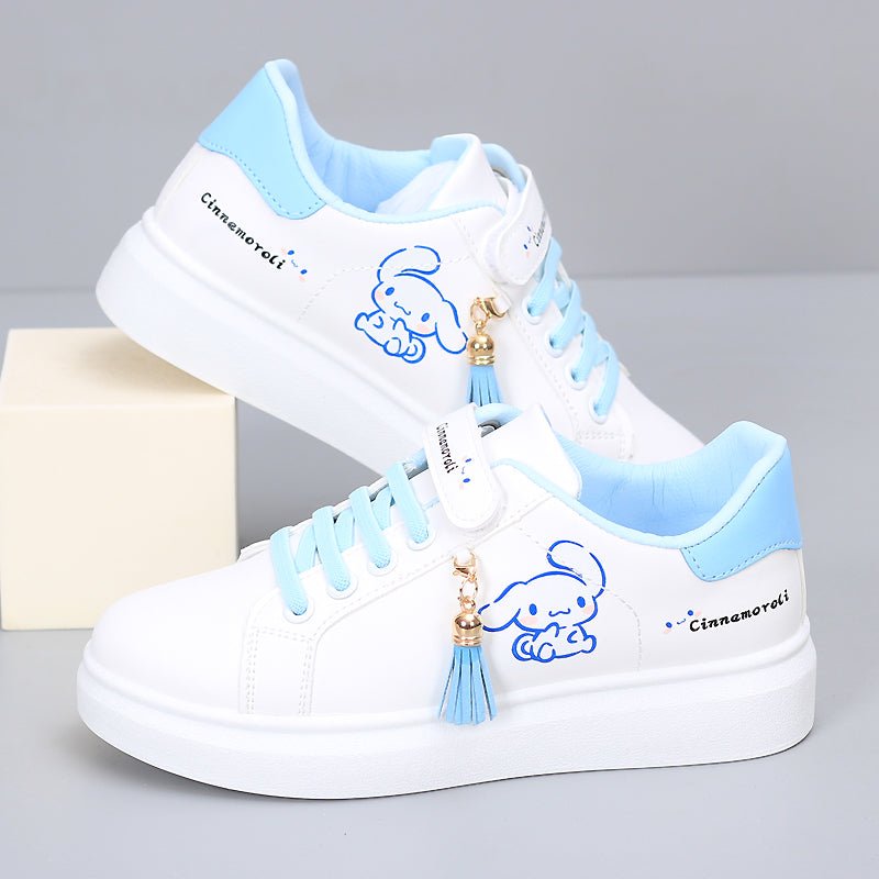 Showlu girls' white PU leather low ankle sports board shoes with flat soles, perfect for kids' casual and active wear.