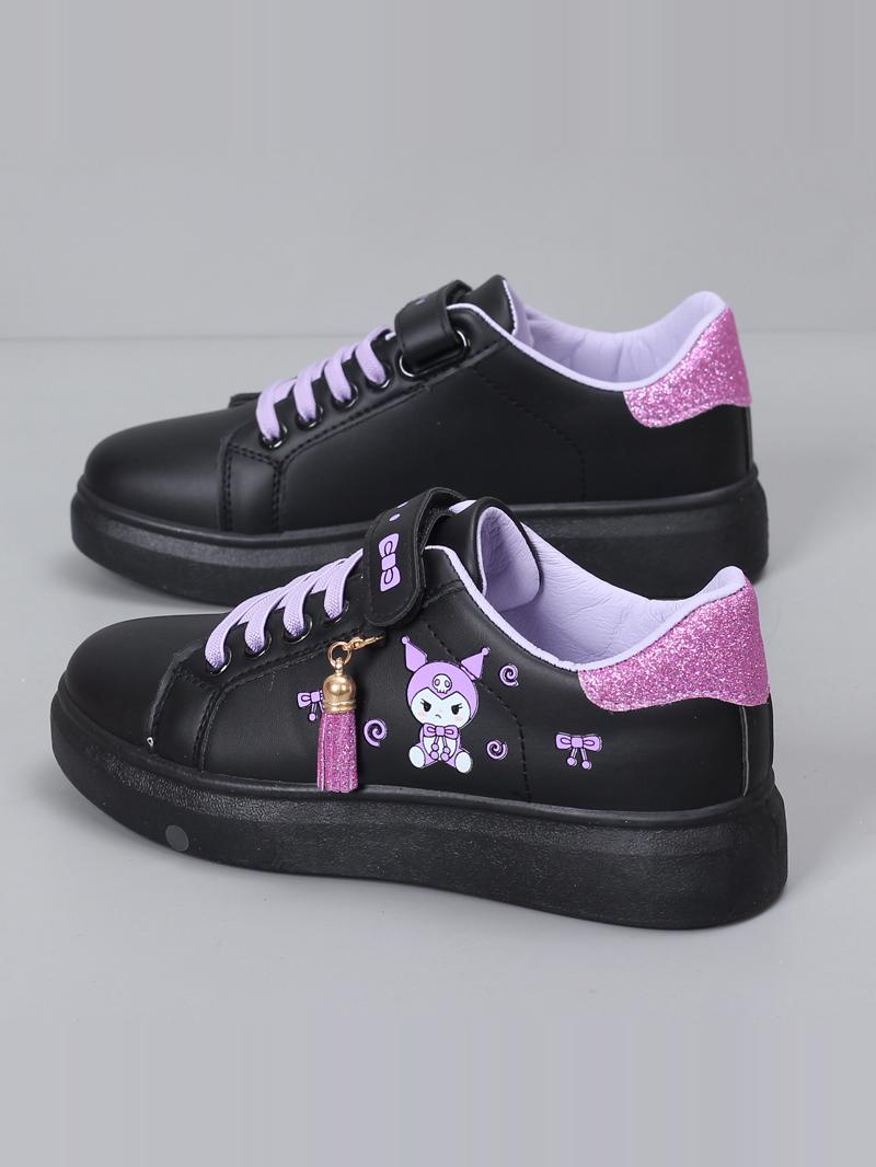 Girls white PU leather low ankle sports board shoes with flat soles, perfect for kids' active wear and spring outings.